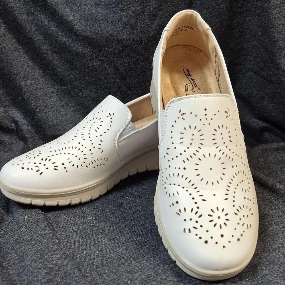 Easy Street 6.5 White Wedge Sneaker